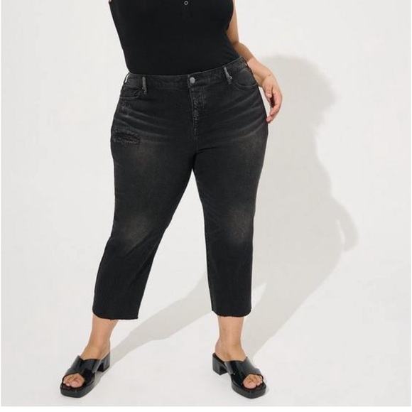 torrid Denim - Torrid Black Cropped Mid-Rise Jeans